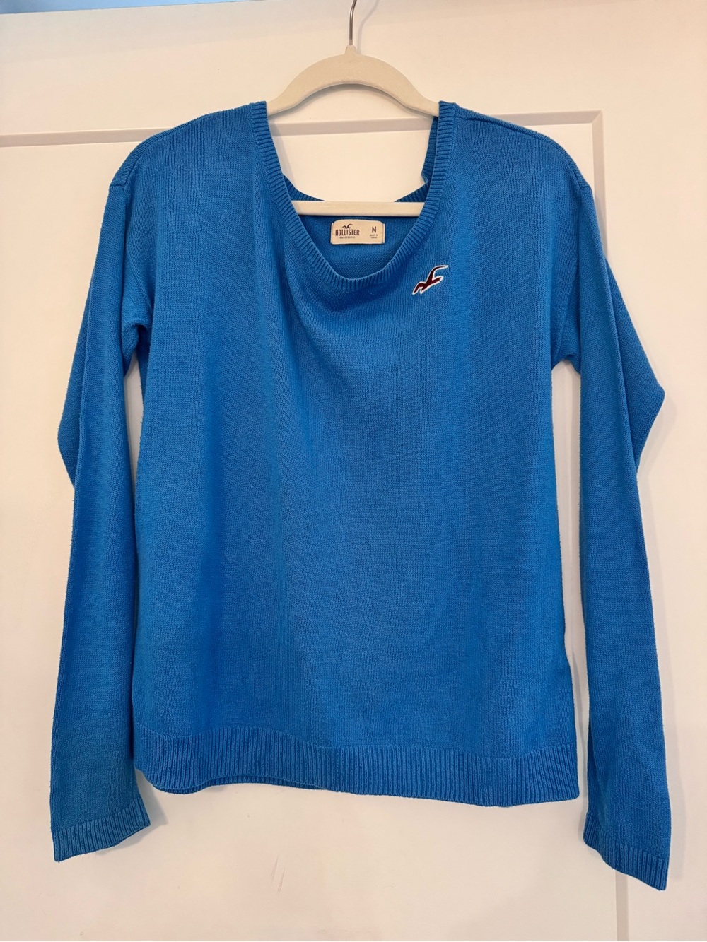 Hollister Women’s Blue Wide Neck Sweater
